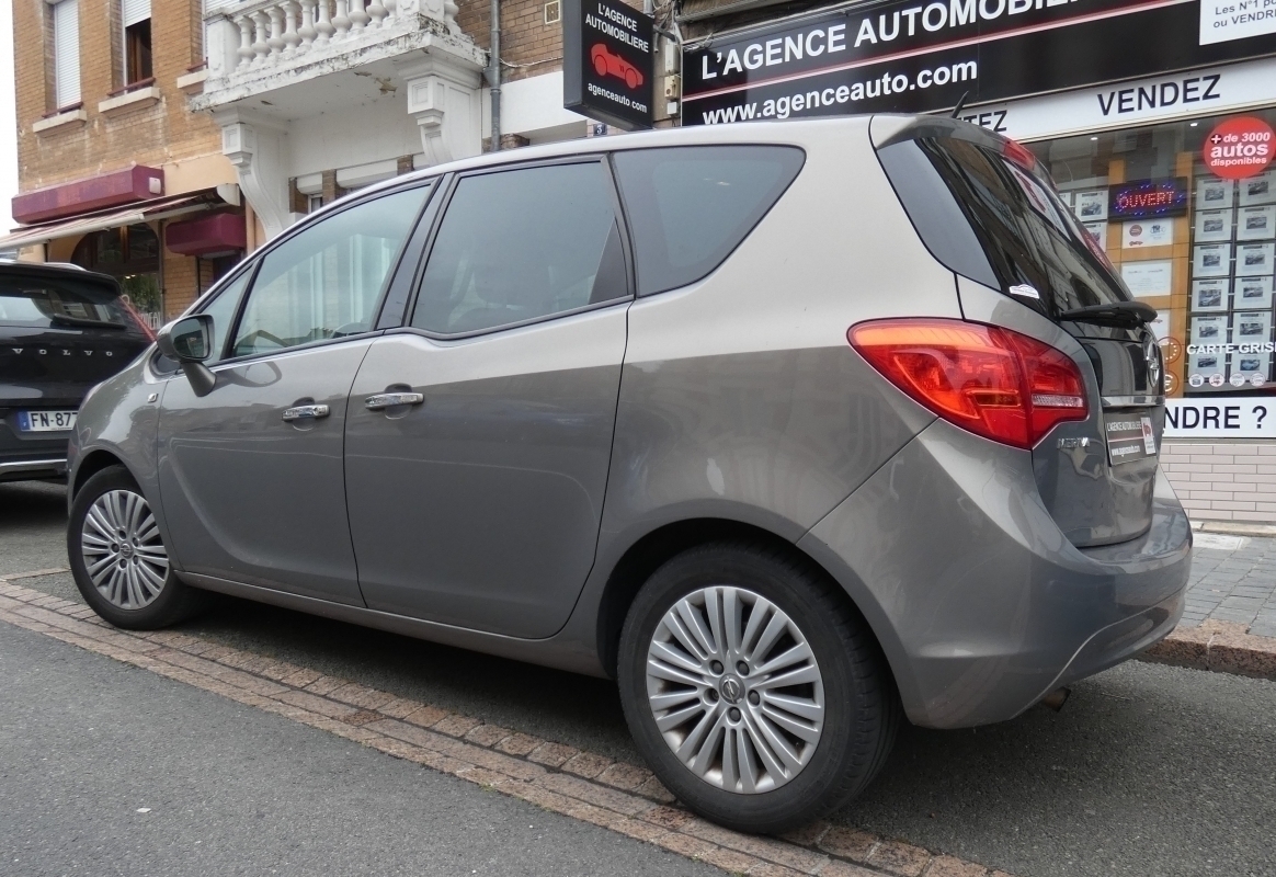 Opel Meriva — 13